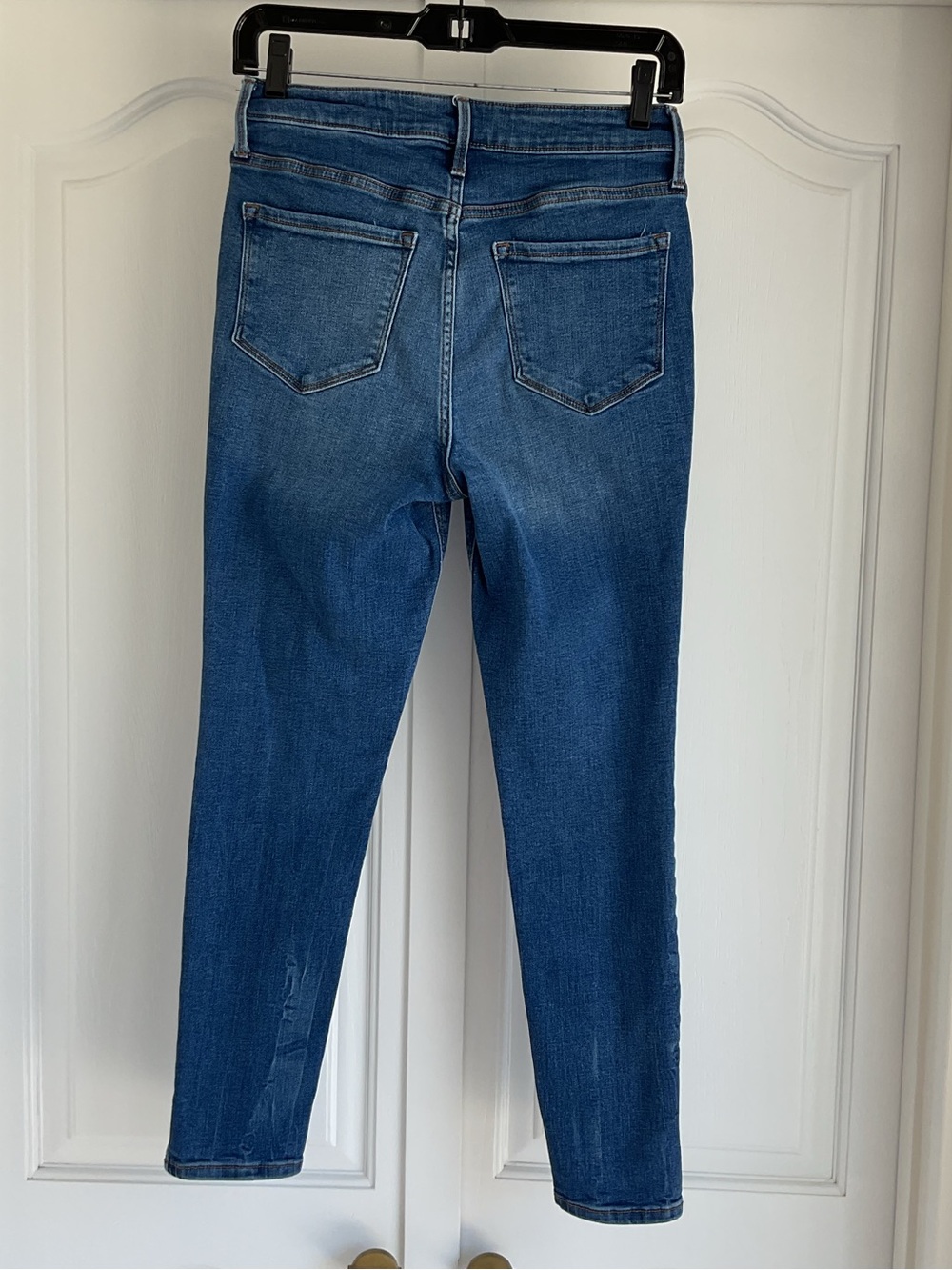 (2) Old Navy women’s Rockstar Jeans - Picture 7 of 9